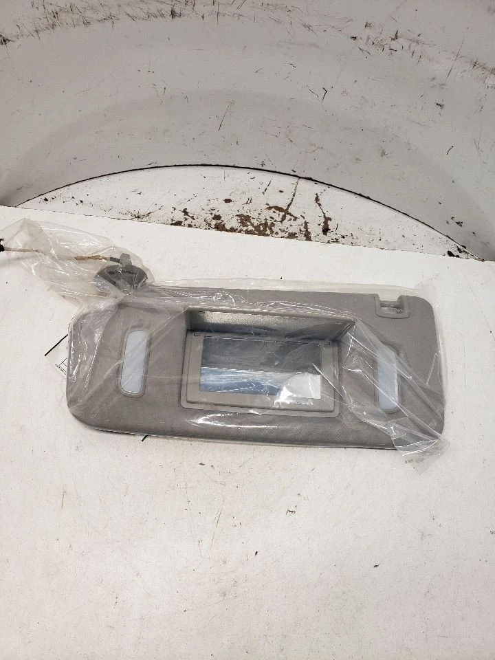 Parasol Driver VIN J 11º Dígito Limitado Iluminado Se Adapta 07-17 ACADIA 1436899 Foto 1 de 3