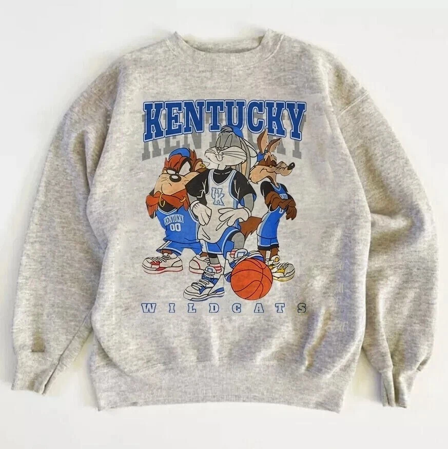 GILDAN Kentucky Wildcats Looney Tunes Ash Sweatshirt Unisex Men Women S-5XL