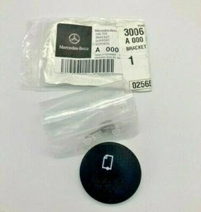 Genuine Mercedes Sprinter Crafter 06-18 dashboard paper clip A000 832 0000 - Picture 1 of 2
