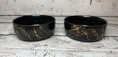 Juego de 2 cuencos modernos de porcelana negra y dorada Stone + Lain Foto 1 de 4