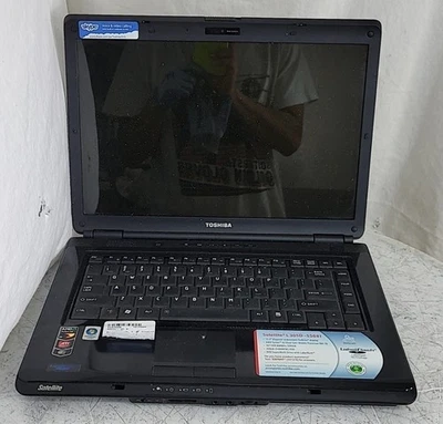 Toshiba Satellite L305D-S5881 Laptop Turion X2 Mobile RM-70 2GB 200GB SEE NOTES - Image 1 of 4