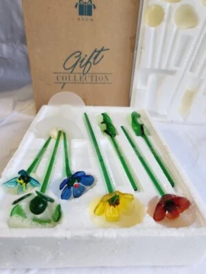 Avon 2000 Bouquet of Flowers Frosted Glass Vase 8 Piece F720631 Boxed NOS - Image 1 of 4