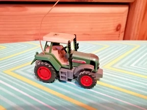 Dickie Spielzeug Traktor Trecker ca .9 cm Gesamtlänge Dickie Toys mini - Bild 1 von 3