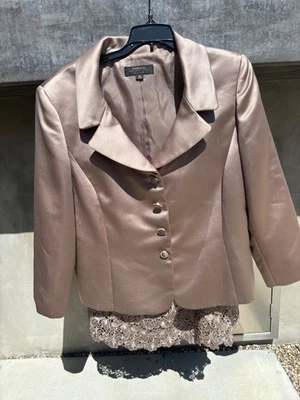 Traje Falda Tahari 2 Piezas ASL Lujo Encaje Abotonada Delantera, Talla 16 Raro  Foto 1 de 4