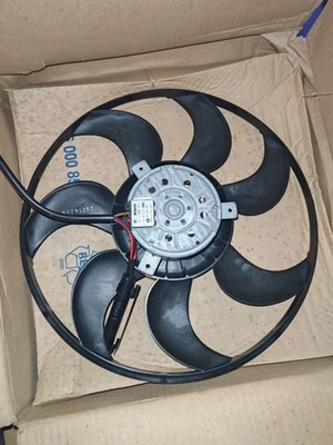 GENUINE VAUXHALL VECTRA B RADIATOR FAN - Image 1 of 3