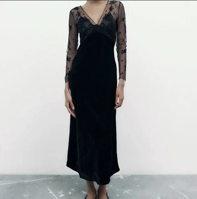 Maxi Vestido Zara Mujer Pequeño Negro Terciopelo Transparente Bordado Manga Larga Foto 1 de 4