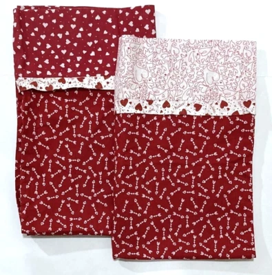 Juego de 2 fundas de almohada rojas de San Valentín desajustadas ESTÁNDAR hechas a mano corazón 18,25x29" Foto 1 de 4