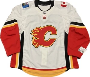NWT Calgary Flames Blank MiC Adidas NHL Hockey Jersey Size 56 - Picture 1 of 9