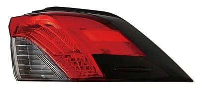 Conjunto de luz trasera derecha/paso para Toyota RAV4 Foto 1 de 2