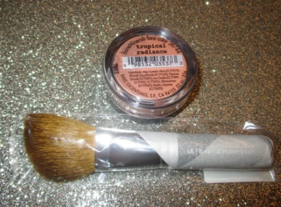 bareMinerals TROPICAL RADIANCE All Over Face Color Blush .85g SEALED & Brush - Image 1 of 2