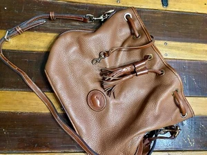 DOONEY & BOURKE Brown Drawstring Bucket All Weather Pebbled Leather Crossbody - Picture 1 of 12