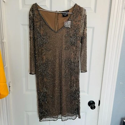NUEVO Vestido Pisarro Nights Lentejuelas Ilusión Talla 6 ($248 Minorista) Nuevo sin etiquetas Foto 1 de 4