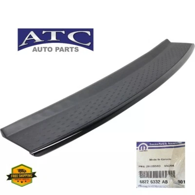 68226332AB OEM Rear Bumper Step Pad for 2013-2020 Gr Caravan Town & Country & CV - Imagem 1 de 4