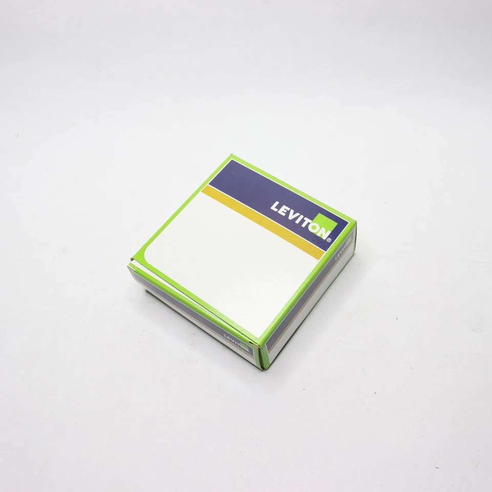 Leviton Industrial Quadplex Toma/Receptáculo Marfil 20 Amp 125 V 21254-I Foto 1 de 4