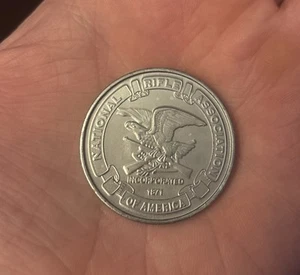 NRA Defenders of Freedom Collector Coin National Rifle Association - Picture 1 of 2