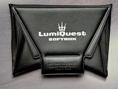 LumiQuest SoftBox LQ-107 For Softer Canon Flash Photography - Image 1 of 4