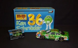 Ken Schrader Revell #36 M&M's Green 2000 Pontiac Grand Prix Bank Set - Picture 1 of 10