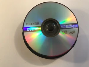 21 Blank DVD+R Discs, 4.7GB, 16X 2Hrs SP mode by Maxell in case - Picture 1 of 3