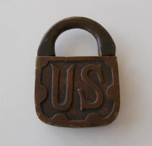 Antique Small Brass US Army Padlock WW I No Key - Picture 1 of 4