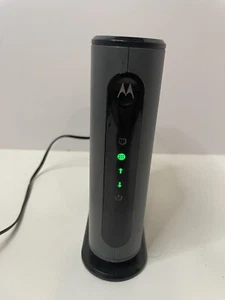 MOTOROLA 16x4 Cable Modem MB7420 / 686 Mbps DOCSIS 3.0 - With Power Cables - Picture 1 of 7