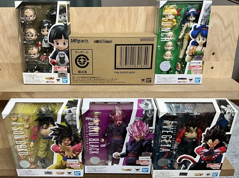 5 Dragon Ball SH Figuarts,Pan,Lunchi,SS4 Goku,SS4 Vegeta,Goku Black Cover