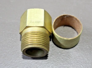 SWAGELOK / CAJON BRASS REDUCING ADAPTOR/BUSHING 3/4" MPT X 1/2" FPT - Picture 1 of 2
