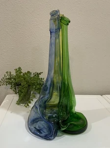 Vintage blau grün gelb 3 Weinflaschen Klarglas Kunst zusammengeschmolzen Skulptur - Bild 1 von 6