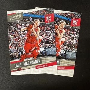 Lauri Markkanen 2017-18 Prestige Rookie Card RC #157 2x Lot - Bulls / Jazz - Foto 1 di 3