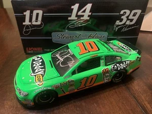 1:24 DANICA PATRICK AUTOGRAPHED 2013 CHEVY SS GODADDY NASCAR DIECAST SIGNED - Picture 1 of 5