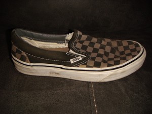 dark grey checkered vans