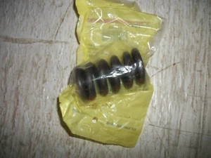 CNH 634975 Spring Case New Holland Combine Header Baler - Picture 1 of 2