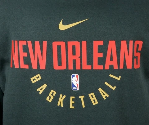 Nike Mens New Orleans Pelicans NBA Sweatshirt Size XXL TALL of DeMarcus Cousins Cover