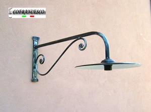 Lampada applique a parete per esterno in ferro battuto 1119 con piatto smaltato - Afbeelding 1 van 2