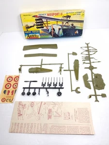 Aurora World War I French Newport ll -1/4" Model, 1956, Kit No. 101-79, komplett - Bild 1 von 19