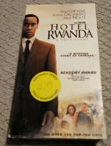 Hotel Rwanda 2004 VHS Tested Plays - Imagen 1 de 11