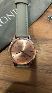 NWT Maestro Monroe Classique Womens Watch.  Rose Gold Face. Grey Leather Band - Picture 1 of 5