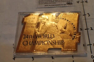 Bernie Williams 1998 24th World Championship 23kt Die-Cut Card Ser.# 0701 01 - Bild 1 von 4