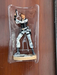 NEW In Damaged BOX Lara Croft Figure Special Forces 38 female Military Statue - Picture 1 of 4