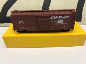 Accurail Ho Scale Central of Georgia PS-1 Boxcar Assembled Upgraded RTR - Picture 1 of 5