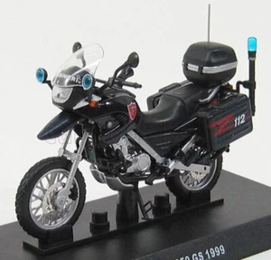 MODELLINO MOTO STATICO BMW F650 GS CARABINIERI 1999 BLU MODELLISMO SCALA 1/24 - Foto 1 di 5