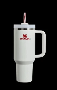 Stanley Mistletoe Twist Quencher Flowstate Tumbler PREORDER LIMITED EDITION - Picture 1 of 2