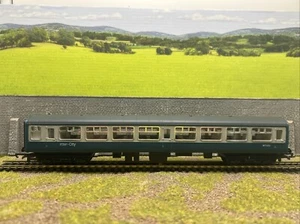 Hornby Coach Spurweite OO verpackt R.921 Inter City Mark 2 - Bild 1 von 2