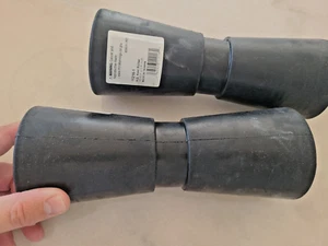Heavy Duty Boat Trailer Roller Molded Rubber Support Shaft V Keel Black 8" New - Picture 1 of 5