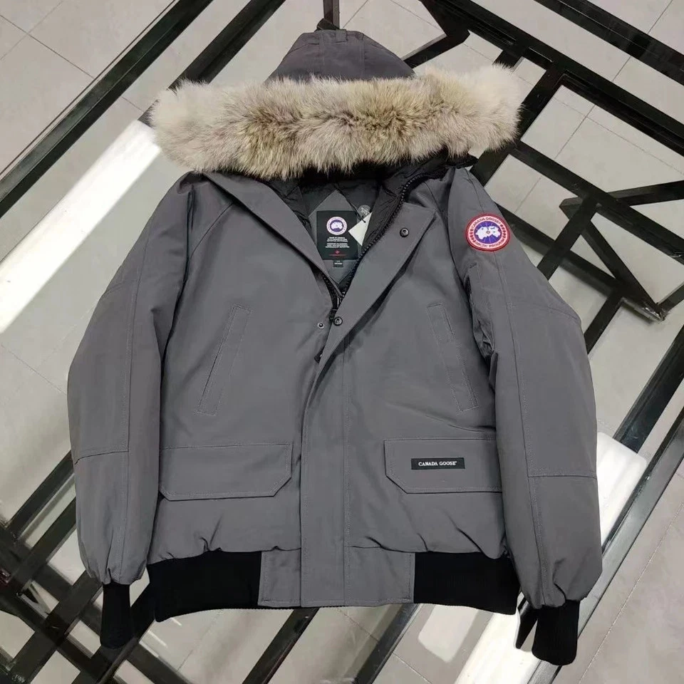 Chaqueta de plumón Canada Goose Chilli Walk para hombre talla Foto 1 de 4