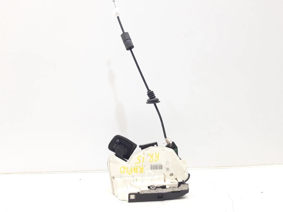 Serrure De Porte Arrière Droite SKODA RAPID 2015 5E0839016A - Photo 1/4