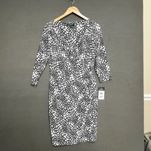Lauren Ralph Lauren Kleid Neu mit Etikett Größe 14P grau weiß gerafft Faux Wickeloptik Geo Print - Bild 1 von 14