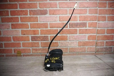 2019 CHEVROLET CRUZE LS SEDAN FRONT LEFT DRIVER DOOR LOCK LATCH ACTUATOR OEM - Image 1 of 4