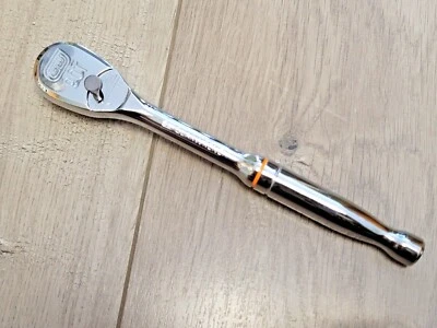 Gearwrench 3/8" drive Full Polish 90 Tooth Teardrop Ratchet #81211T Foto 1 de 2