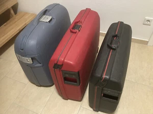 Drei Samsonite Hartschalen-Ziehkoffer mit Zahlenschloss zu verkaufen - Bild 1 von 1