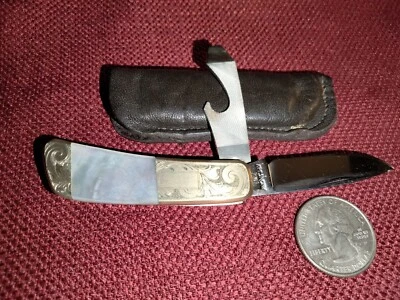 Navaja de bolsillo vintage Kershaw Kai 5800 Japón 2 hojas fregona y funda de cuero de latón Foto 1 de 4